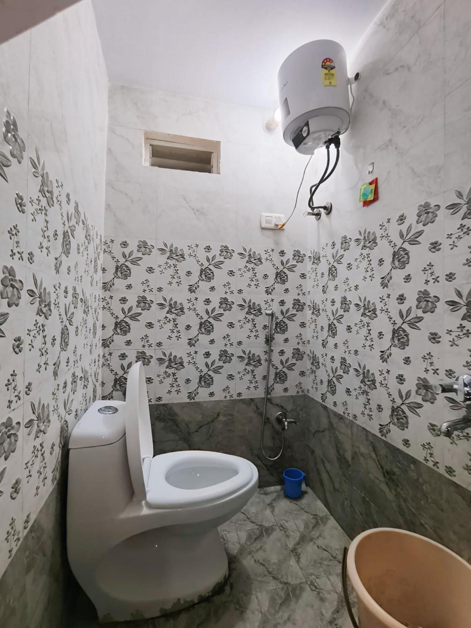 Shree Trilokeshwar Guesthouse Ujjain Exterior photo